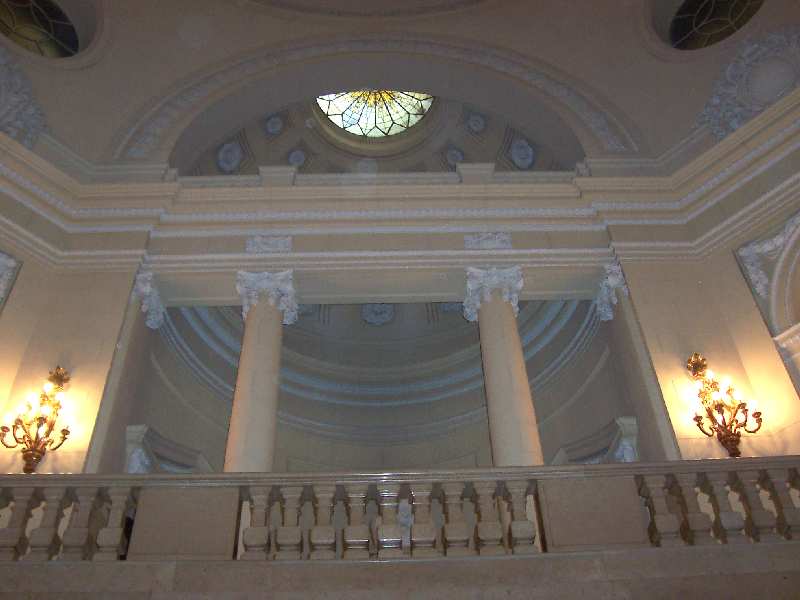 PASEO POR BUENOS AIRES RECORDANDO A EVITA