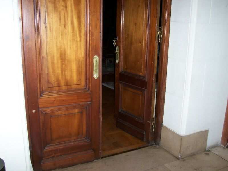 PASEO POR BUENOS AIRES RECORDANDO A EVITA