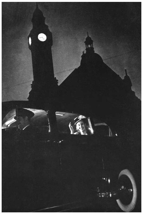 PASEO POR BUENOS AIRES RECORDANDO A EVITA