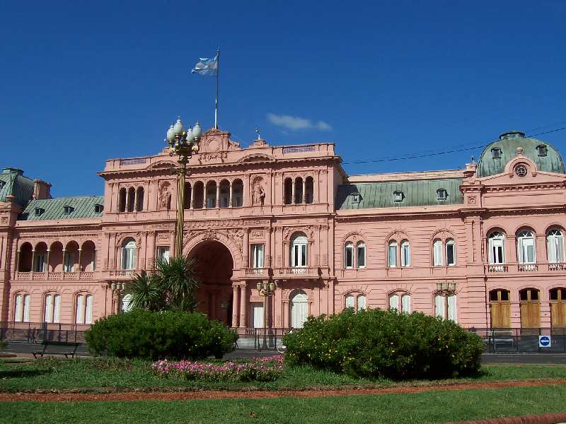 PASEO POR BUENOS AIRES RECORDANDO A EVITA