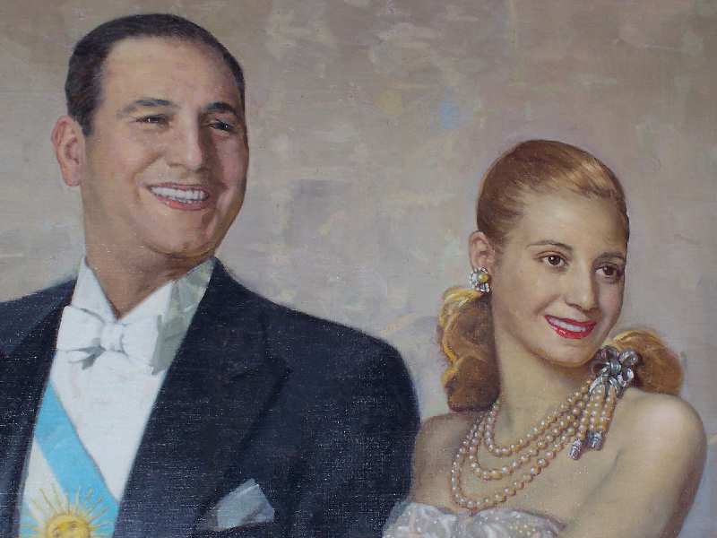 PASEO POR BUENOS AIRES RECORDANDO A EVITA