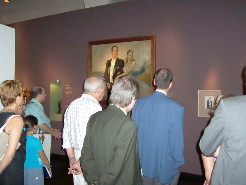 PASEO POR BUENOS AIRES RECORDANDO A EVITA