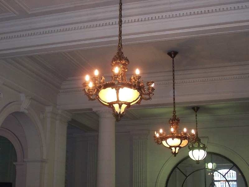 PASEO POR BUENOS AIRES RECORDANDO A EVITA