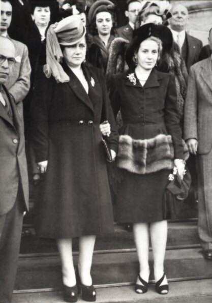 EVITA Y SRA. QUIJANO