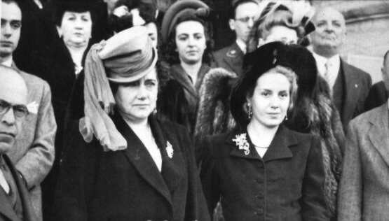 EVITA Y SRA. QUIJANO