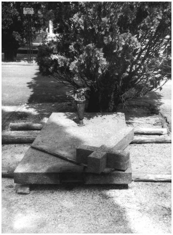 Tumba de María Maggi de Magistris