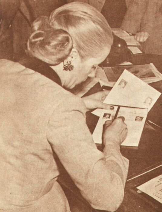 EVA PERON. HISTORIA DEL PERONISMO