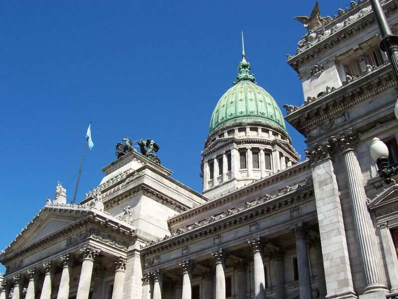 PASEO POR BUENOS AIRES RECORDANDO A EVITA