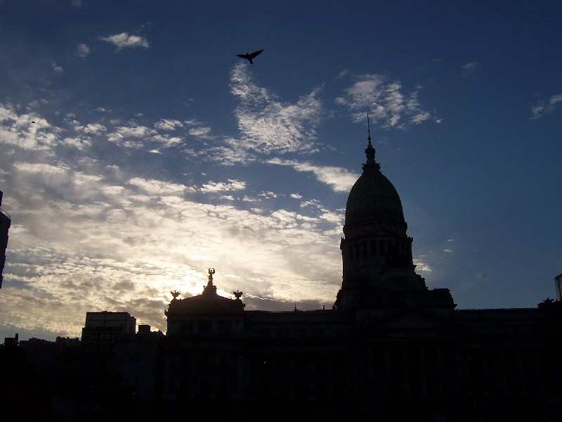 PASEO POR BUENOS AIRES RECORDANDO A EVITA