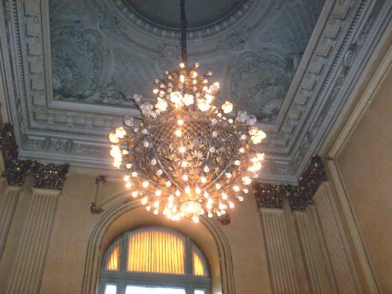 PASEO POR BUENOS AIRES RECORDANDO A EVITA