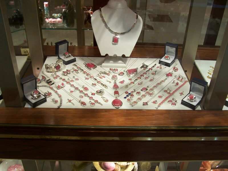 PASEO POR BUENOS AIRES RECORDANDO A EVITA