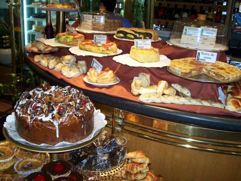 PASEO POR BUENOS AIRES RECORDANDO A EVITA