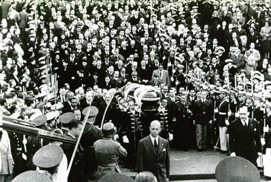 FUNERAL DE EVITA