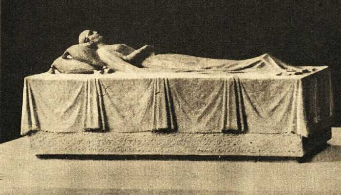 EL MONUMENTO A EVITA