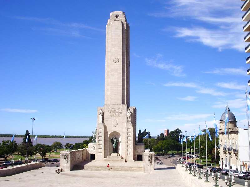 MONUMENTO NACIONAL A LA BANDERA