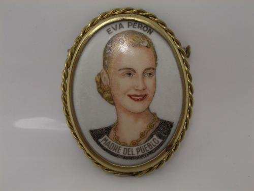 PRENDEDOR EVA PERON