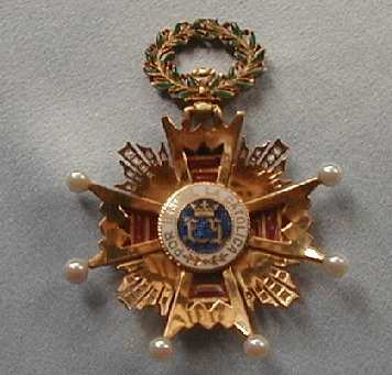 GRAN CRUZ DE ISABEL LA CATOLICA (REVERSO)