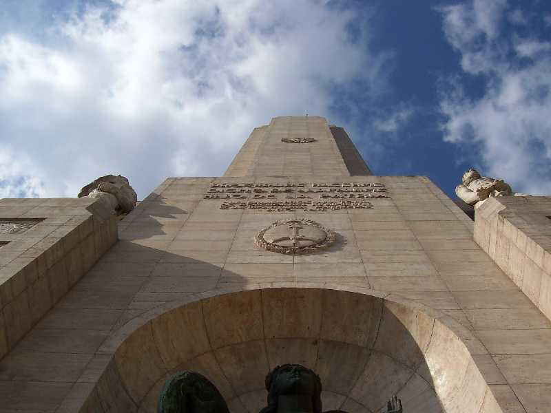 MONUMENTO NACIONAL A LA BANDERA